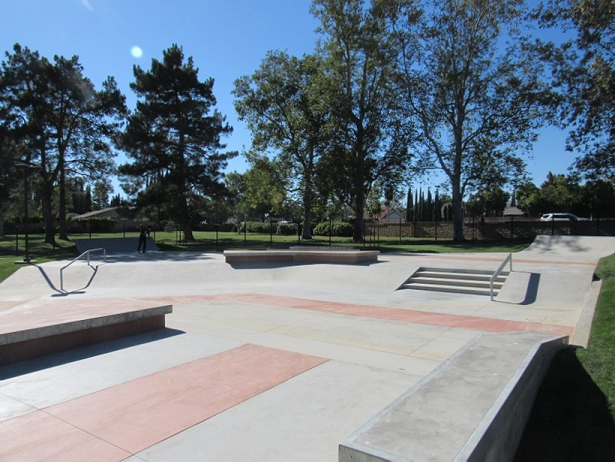 Skate Plaza 1